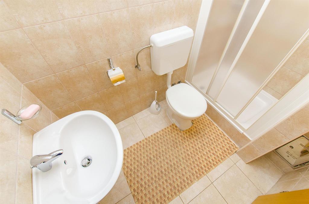 Apartments And Rooms Iva Трогір Екстер'єр фото